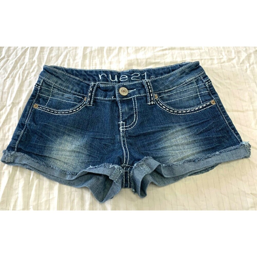 RUE 21 WOMENS JEANS SHORTS SIZE 0